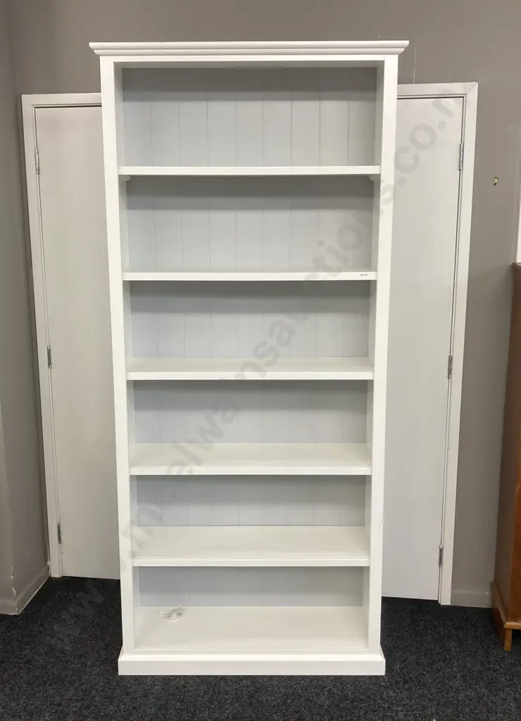 Ex Early Settler Armand Tall Bookcase, White, 6 Tier Shelving. H210 W93.5 D33.5cm Image 1++